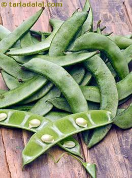 Fresh Valor Papdi (0.5 LB)